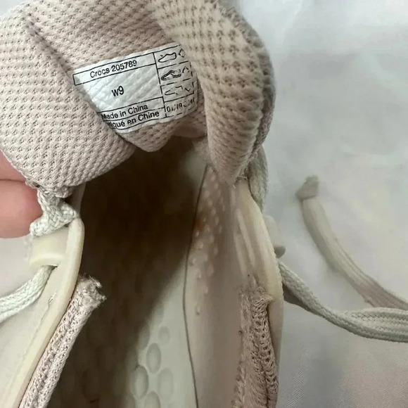 Crocs Literide Colorblock Slip On Casual Sneakers size 9 - Picture 12 of 12